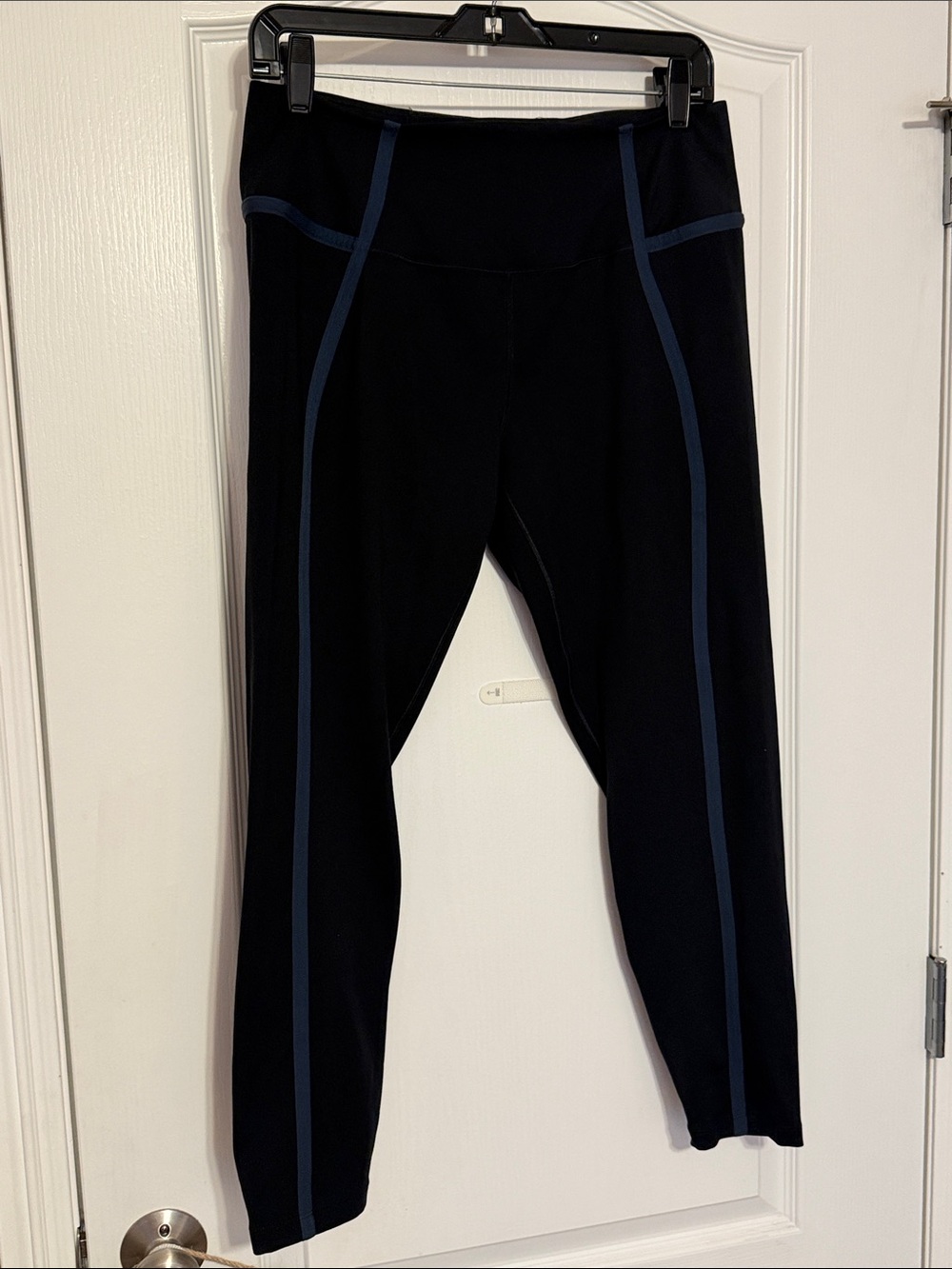 Women’s Nike Black Active Leggings with Navy Trim